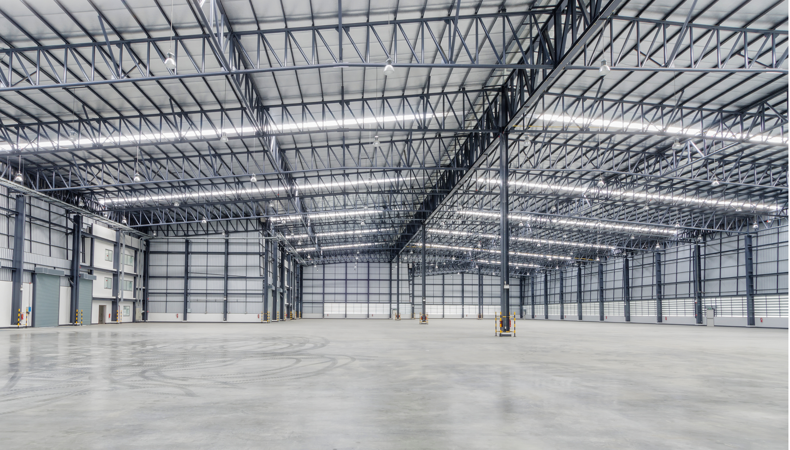 10 Questions to Ask When Hiring a Commercial & Industrial Painting Contractor